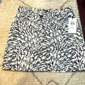 7 For All Mankind Abstract Mini Jean Skirt Size 28 NWT Black/White